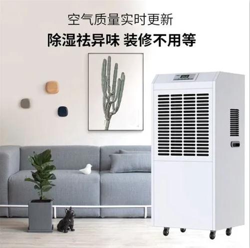 今明濕冷天氣繼續，濕冷加持下，南方真的比北方冷！